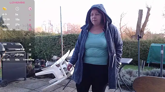 Snapshot of KasiaPrivat chatting on 12-31-24, 01:52 KasiaPrivat online show from 12-31-24, 01:52