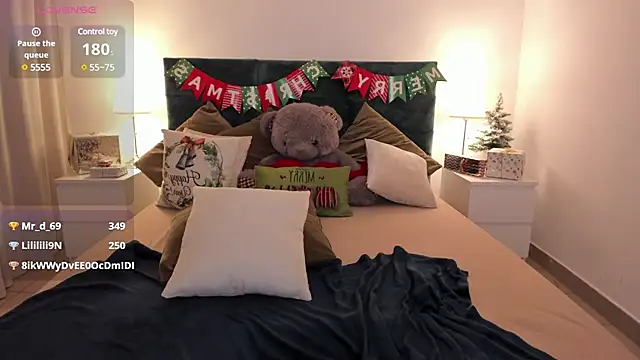 AmA lia  online show from 12-22-24, 11:22