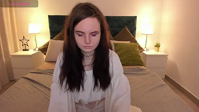 AmA lia  online show from 02-07-25, 08:22