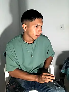 maximo vega newv online show from 11-23-25, 04:29