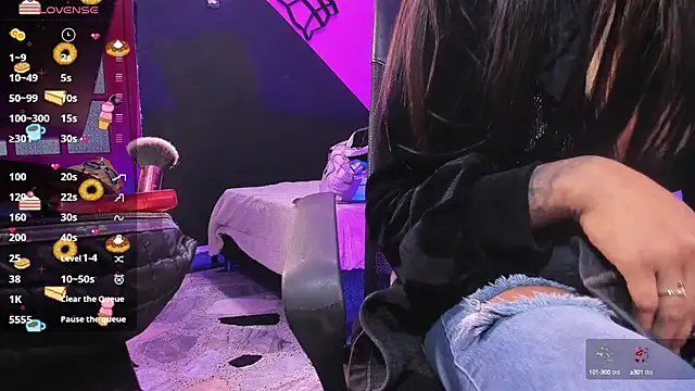 dakota-bright01 online show from 01-24-25, 12:52