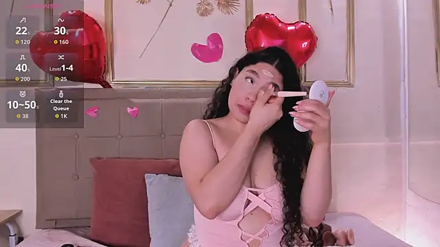 amandalee01 online show from 02-15-26, 07:32