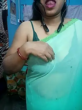Sexy Mona Bhabhi online show from 01-06-25, 05:38