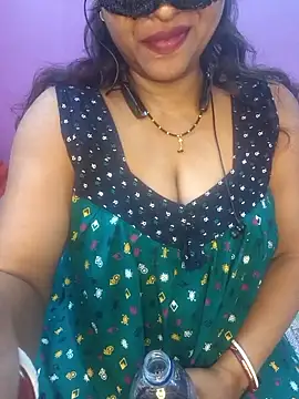 Sexy Mona Bhabhi online show from 02-03-26, 06:24