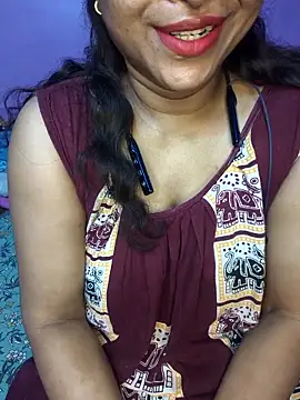 Snapshot of Sexy_Mona_Bhabhi chatting on 04-20-26, 08:10 Sexy Mona Bhabhi online show from 04-20-26, 08:10