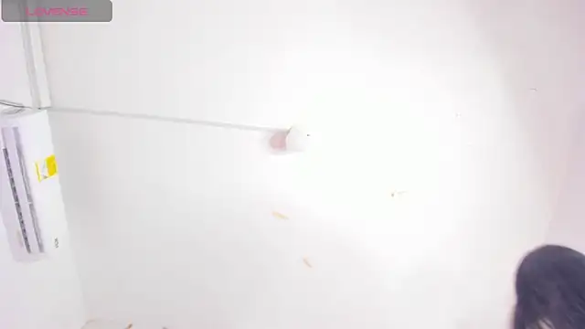 aggy castel online show from 04-10-26, 02:22