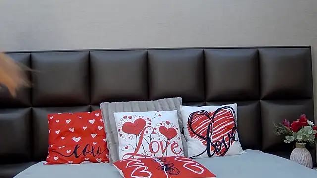 FoxyJoy online show from 02-13-26, 09:11