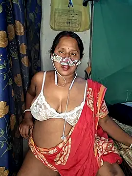 Snapshot of Real_Desi_Couple chatting on 07-08-26, 05:39 Real Desi Couple online show from 07-08-26, 05:39