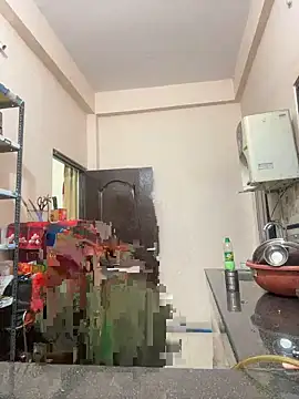 Snapshot of HoneyBearCpl chatting on 01-07-25, 01:46 HoneyBearCpl online show from 01-07-25, 01:46