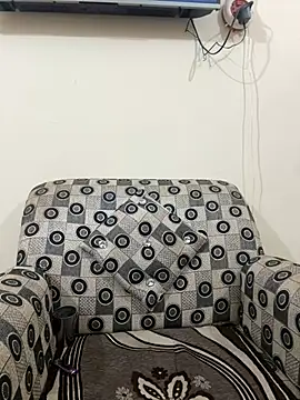 Snapshot of HoneyBearCpl chatting on 03-22-25, 04:47 HoneyBearCpl online show from 03-22-25, 04:47