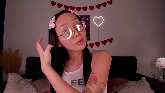 naomi asian online show from 02-23-26, 07:28