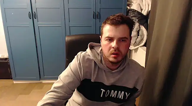 CuteMan33 online show from 03-05-25, 11:49