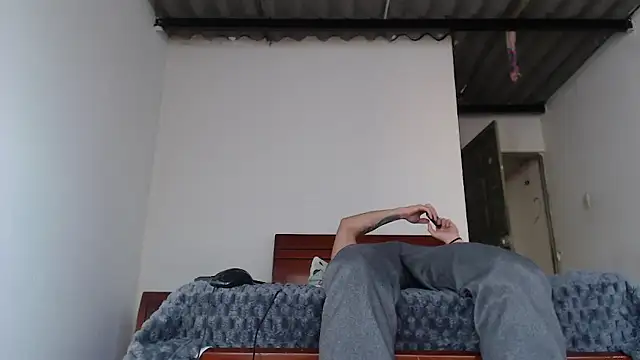 Snapshot of arthurphoenix_ chatting on 11-10-25, 07:57 arthurphoenix online show from 11-10-25, 07:57