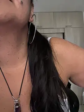 Adele Sweett online show from 07-13-26, 10:51