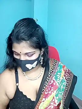 Snapshot of Hot-Angel_ chatting on 12-19-24, 06:45 Hot-Angel online show from 12-19-24, 06:45