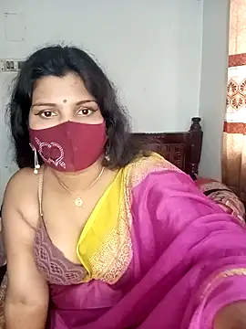 Snapshot of Hot-Angel_ chatting on 01-01-25, 06:15 Hot-Angel online show from 01-01-25, 06:15