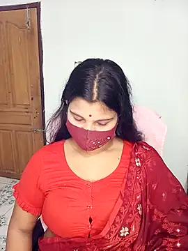 Snapshot of Hot-Angel_ chatting on 10-17-25, 05:04 Hot-Angel online show from 10-17-25, 05:04