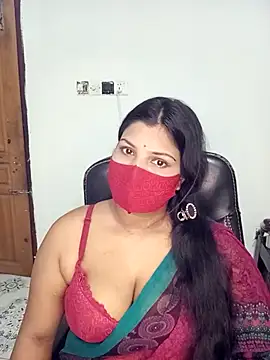 Snapshot of Hot-Angel_ chatting on 10-22-25, 10:53 Hot-Angel online show from 10-22-25, 10:53