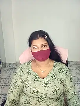 Hot-Angel  online show from 10-28-25, 01:20