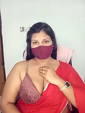 Hot-Angel  online show from 10-28-25, 02:09