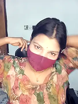 Hot-Angel  online show from 11-26-25, 12:33