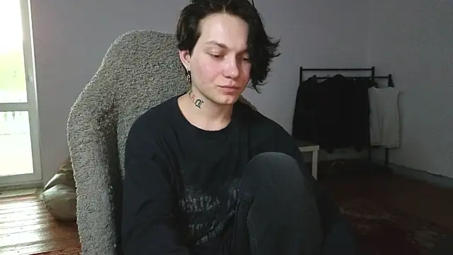 esajukyy online show from 07-02-26, 02:34