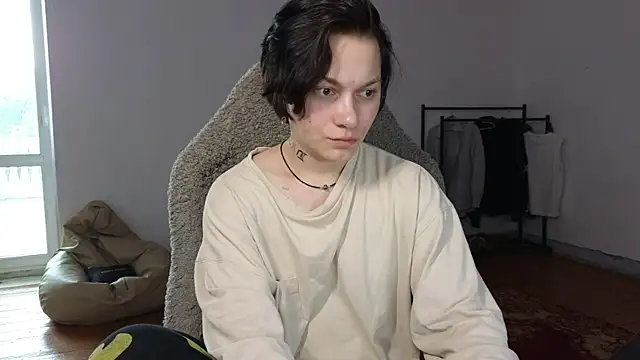 esajukyy online show from 07-11-26, 08:50