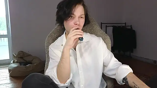 esajukyy online show from 07-22-26, 01:36