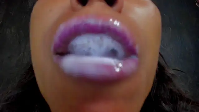 Snapshot of KamariaFyre chatting on 02-12-25, 08:49 KamariaFyre online show from 02-12-25, 08:49