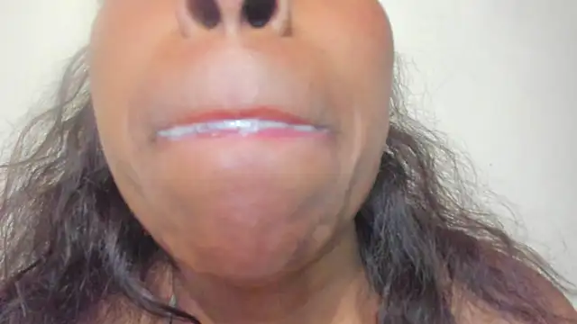 Snapshot of KamariaFyre chatting on 03-07-25, 09:40 KamariaFyre online show from 03-07-25, 09:40