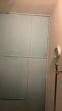 nick  yy online show from 12-18-25, 05:24