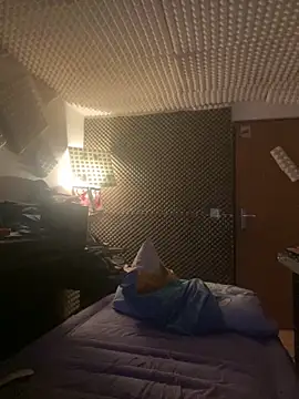 zenzero87 online show from 03-12-26, 05:52