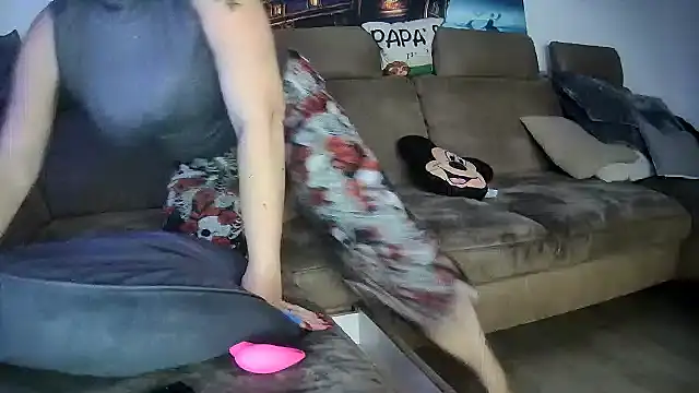 MissSharp online show from 12-28-24, 08:04