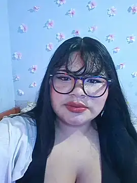 Snapshot of CANELA_9911 chatting on 04-21-26, 12:56 CANELA 9911 online show from 04-21-26, 12:56
