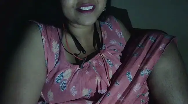 Snapshot of Suhana-sapna chatting on 03-04-25, 05:56 Suhana-sapna online show from 03-04-25, 05:56