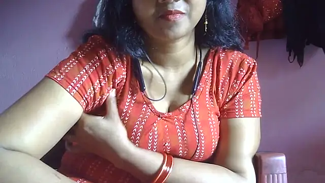 Snapshot of Suhana-sapna chatting on 07-07-26, 06:47 Suhana-sapna online show from 07-07-26, 06:47