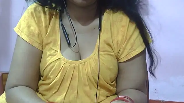 Snapshot of Suhana-sapna chatting on 07-26-26, 06:15 Suhana-sapna online show from 07-26-26, 06:15