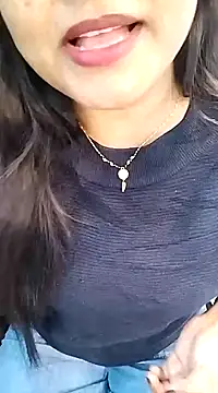 Snapshot of Hritvika chatting on 01-31-25, 12:40 Hritvika online show from 01-31-25, 12:40