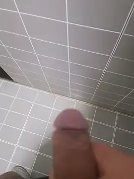 Snapshot of thanos65432 chatting on 02-18-25, 04:26 thanos65432 online show from 02-18-25, 04:26