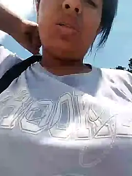 Danna-linyi online show from 01-19-25, 06:32