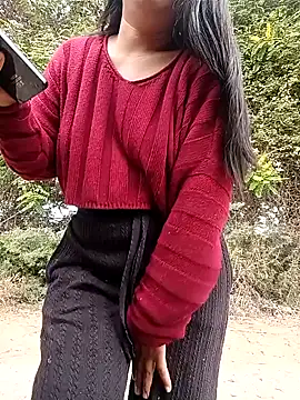 Danna-linyi online show from 06-28-26, 01:39