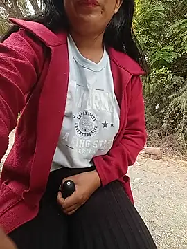 Danna-linyi online show from 07-01-26, 03:12
