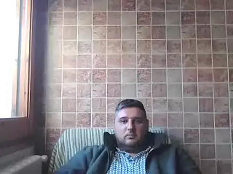  revianzip1 online show from 12-31-24, 03:09