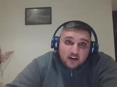  revianzip1 online show from 01-15-25, 05:58