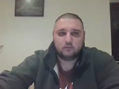  revianzip1 online show from 03-22-25, 07:09