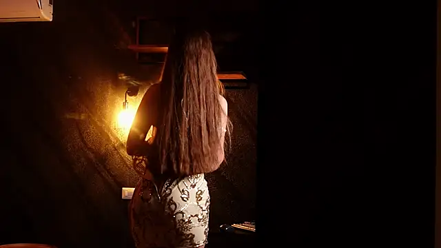 Snapshot of MuseSolis chatting on 01-26-25, 01:20 MuseSolis online show from 01-26-25, 01:20