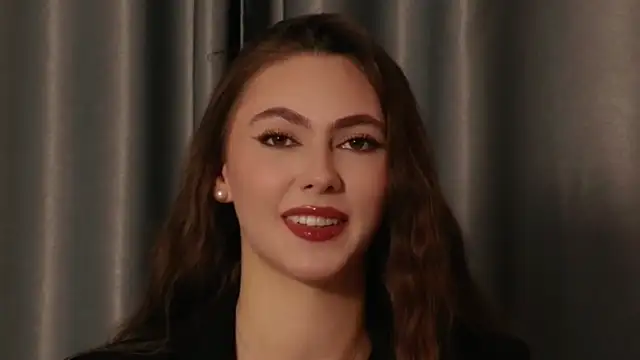 Snapshot of MuseSolis chatting on 11-13-25, 10:30 MuseSolis online show from 11-13-25, 10:30