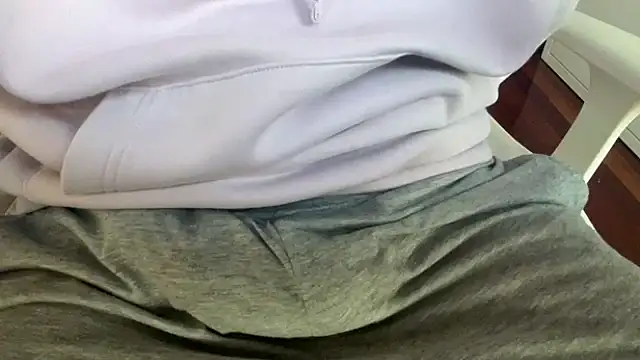 Axeeeeeeeeeeeel online show from 10-28-25, 04:42