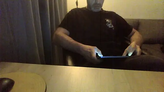 Avamereandmikel online show from 12-16-24, 09:41