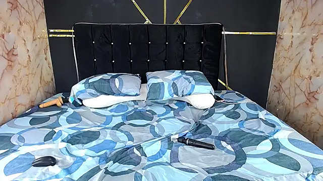 Snapshot of AmandaRobers chatting on 02-05-25, 07:31 AmandaRobers online show from 02-05-25, 07:31